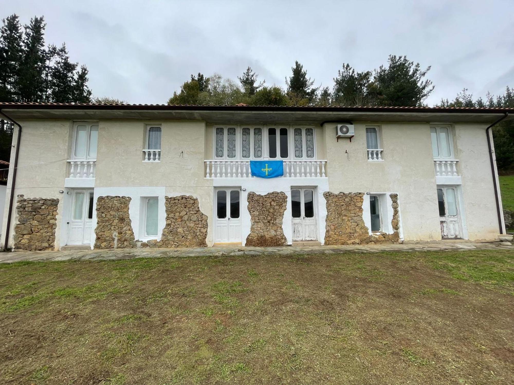 Hotel El Nuevo Semellon Aceptamos Mascotas Tineo Exteriör bild