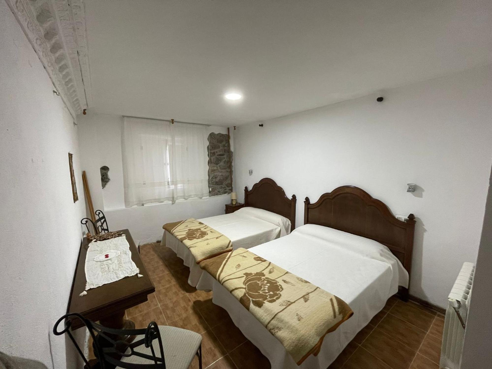 Hotel El Nuevo Semellon Aceptamos Mascotas Tineo Exteriör bild